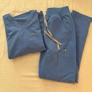 Ceil blue Figs scrub set